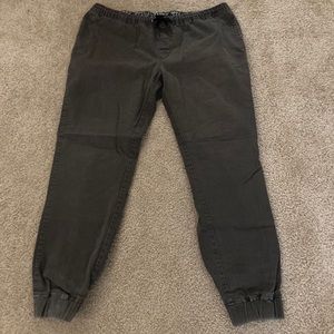 Amplify Joggers